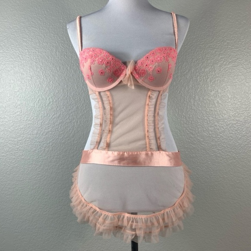 Victoria’s Secret pink sexy little things maid babydoll lingerie 34D